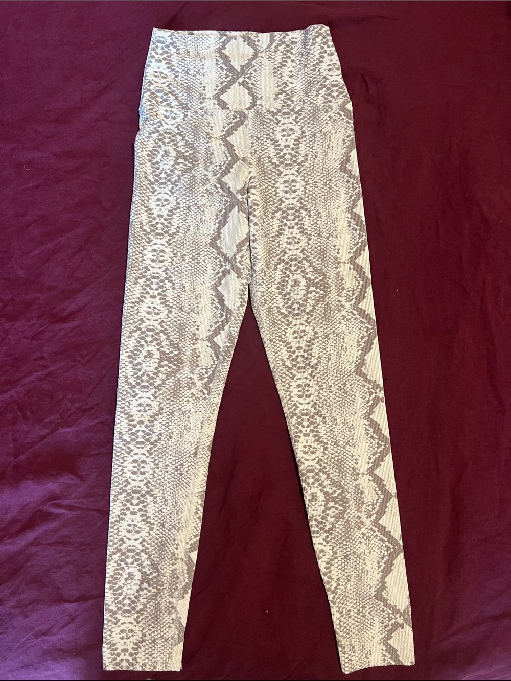 Beach Riot High-Waist Snake Print Jeggings - White/Taupe